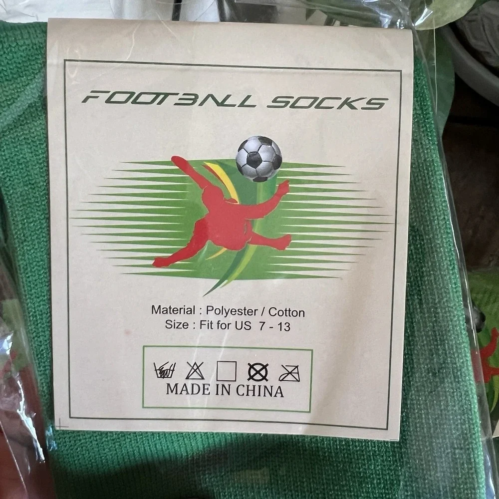 PLAY THE GAME 1 Pair‎ GREEN Football/Soccer Socks Men Women US 7-13
